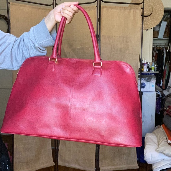 Vintage Large Red Leather Bag - Picture 3 of 15